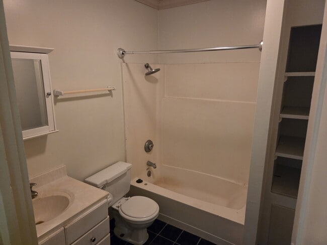 Photo - 807 Ferris Ct Unit 1