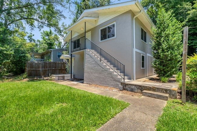 Photo - 2208 Escambia Dr