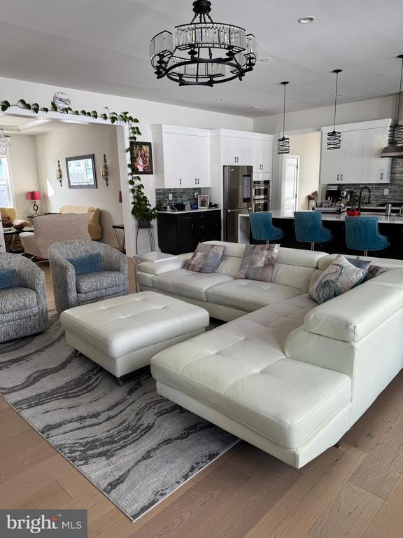 Photo - 125 Maggie Ln