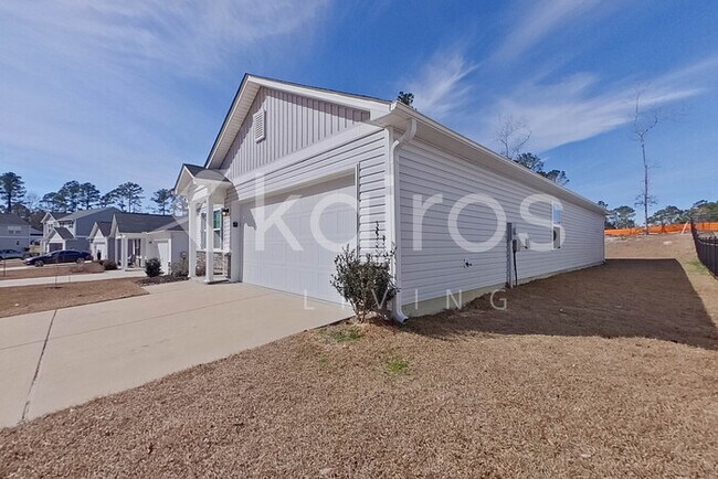 Photo - 2537 Provence Dr SE