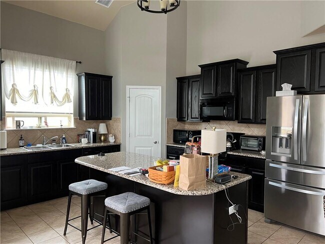 Photo - 1529 Hamiltons Wy