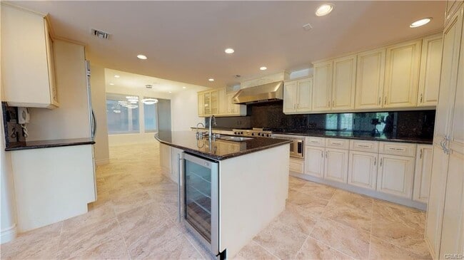 Photo - 22500 N Summit Ridge Cir House
