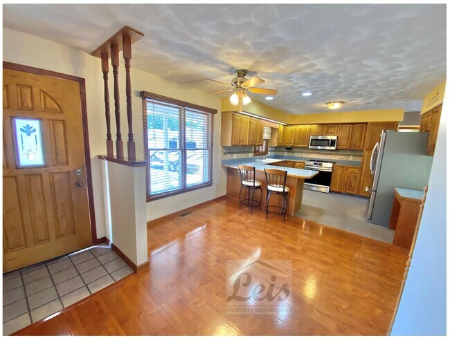 Photo - 17 Seminole Ln