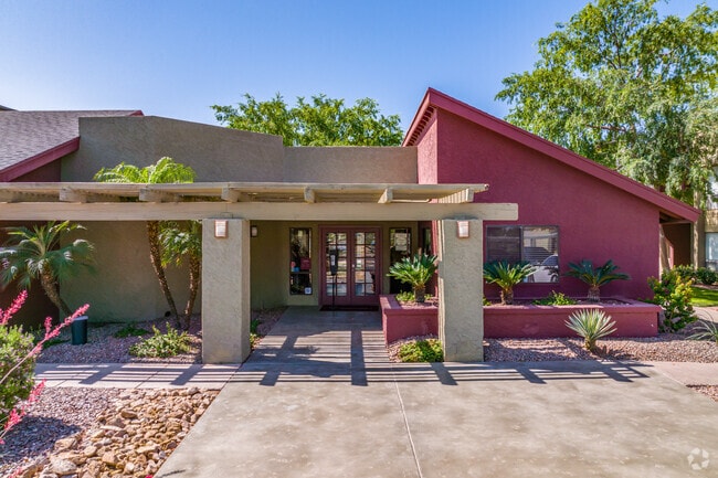 Leasing Office - Eastridge Apartments