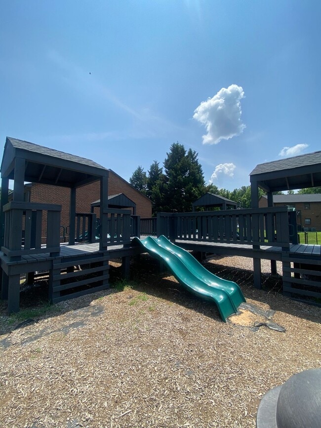 Photo - Oxford-2 Bedrooms Unidad 502-B