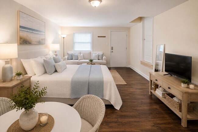 Photo - 2020 Hawthorne St Unit B