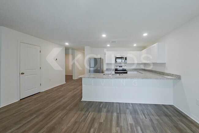 Photo - 2306 NW 20th Pl