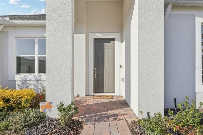 Photo - 710 Creeping Fig St