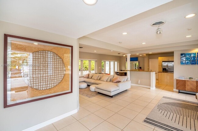 Photo - 9520 E Broadview Dr