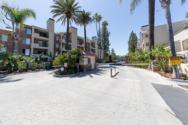 Photo - 21550 Burbank Blvd Condo Unit 317