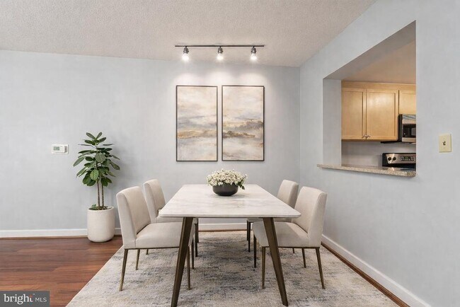 Photo - 1150 K St NW Unit 710