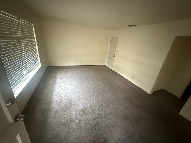 Photo - 2013 56th St