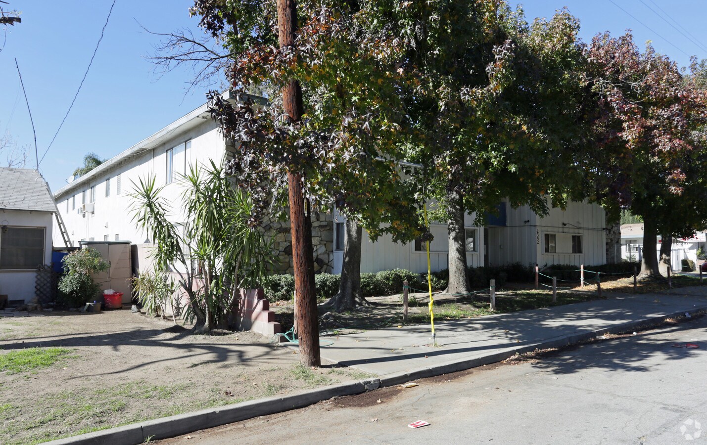 El Royale Apartments - El Royale Apartments