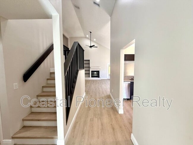 Photo - 8731 Huntfield St