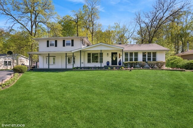 Photo - 11051 Elmwood Ct House