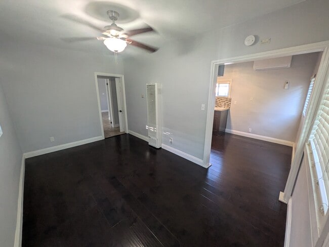 Photo - 213 E Park St Unit A