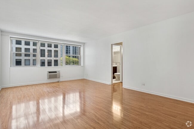 Building Photo - 253 E Delaware Pl Unit 5B Rental