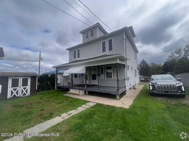 Building Photo - 1005 S Main St Rental