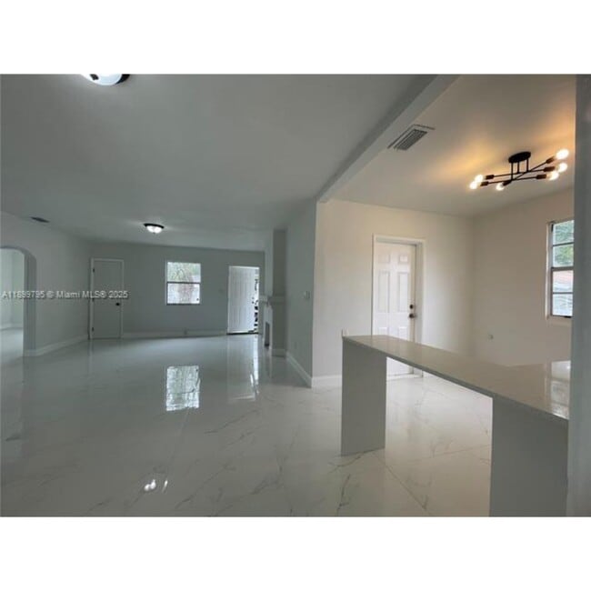 Photo - 7631 NW 4th Ave