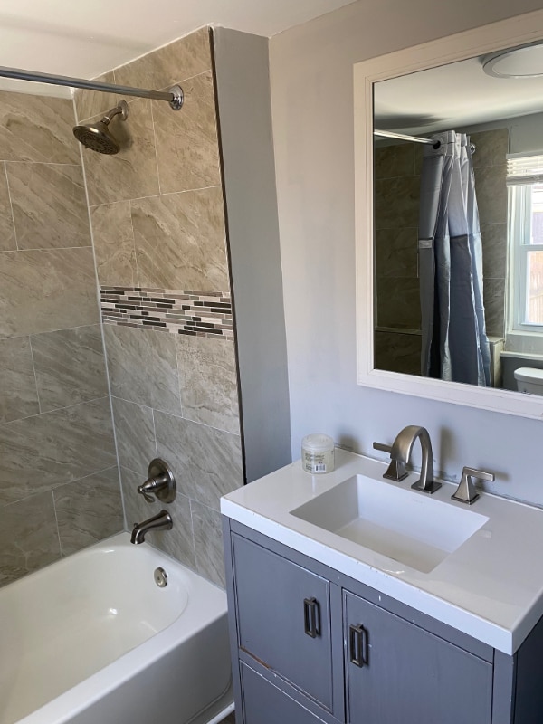 Photo - 1255 Sargeant St