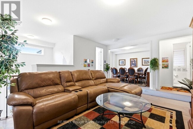 Photo - 1017 Trailsview Ave.