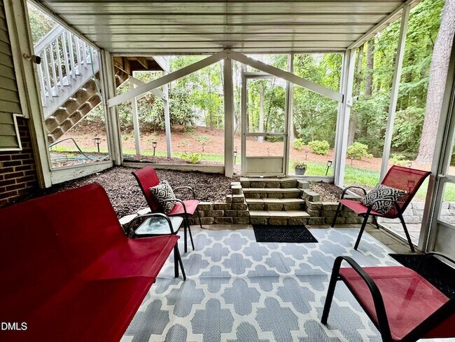 Photo - 5912 Currin Fox Ct Unidad 1