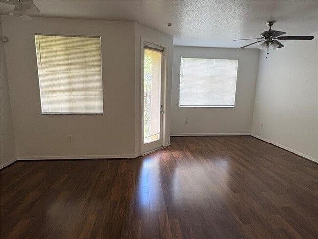Photo - 1905 SW 60th Terrace