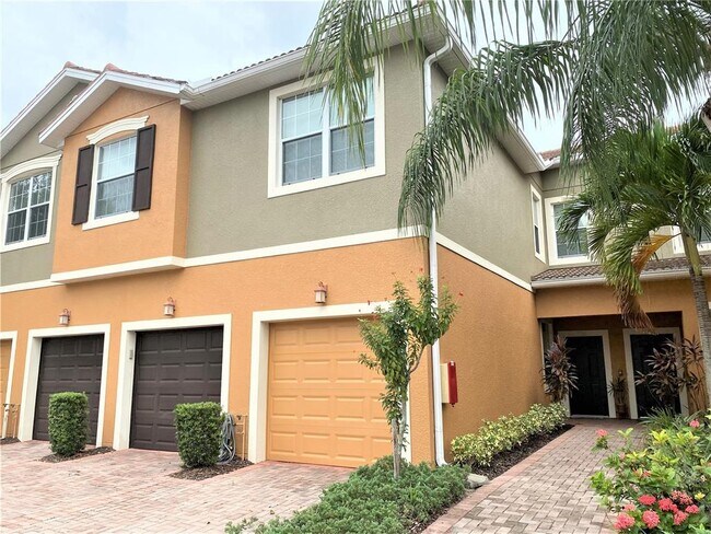 Photo - 7886 Moonstone Dr Townhome