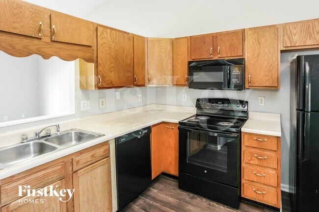 Photo - 2635 Lullwater Ln