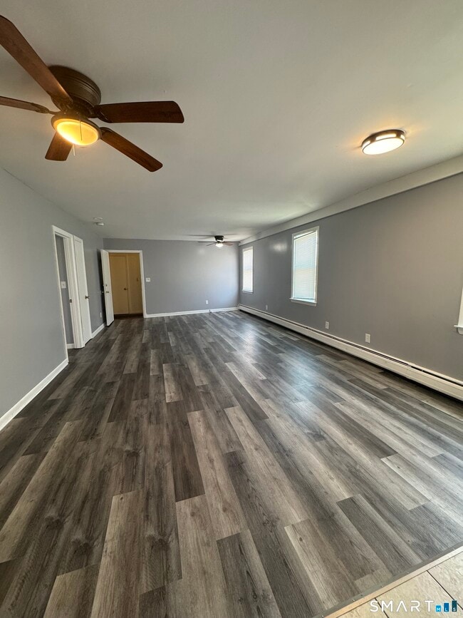 Photo - 32 Platt St Unit 1