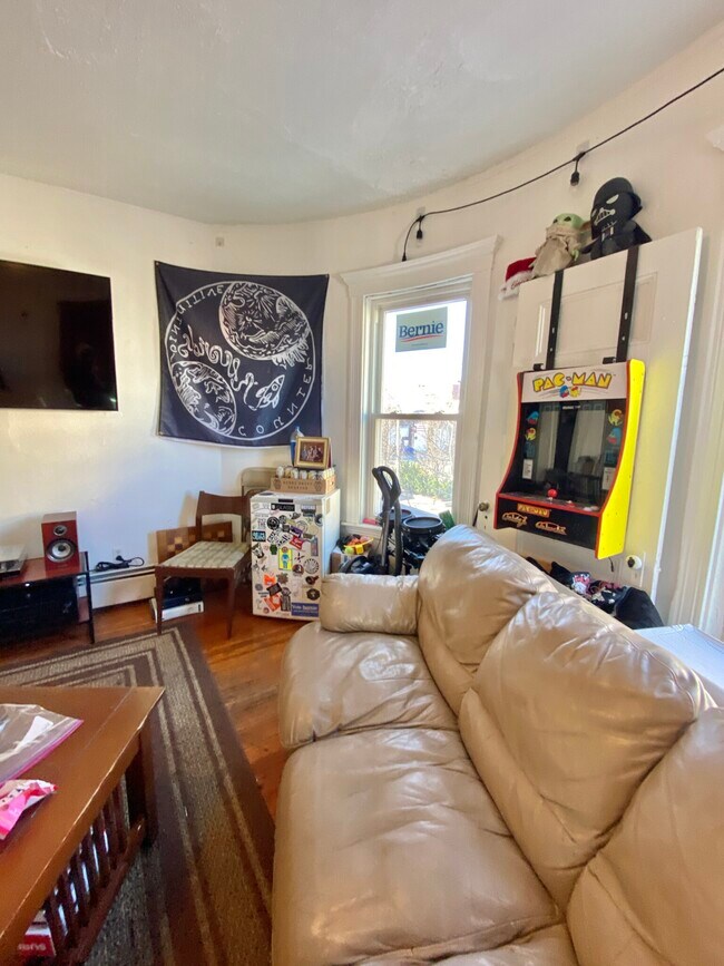 Photo - 34 Brainerd Rd Unit 2