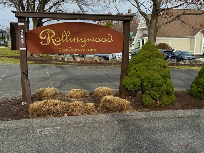 Building Photo - 17 Rollingwood Dr Unit 17