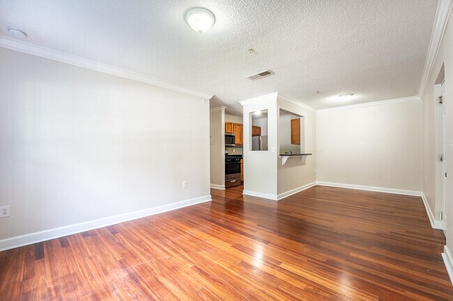 Photo - 1997 Dixie Belle Dr