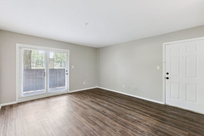 Photo - Newly Renovated Ground Floor Condo in Gated Altamonte Springs Community! Unit 104