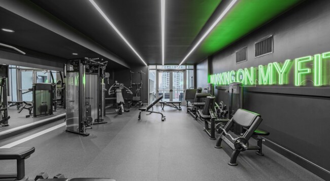 Photo - 550 W Kinzie St