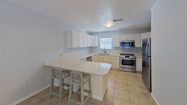 Photo - 181 Maple St Unit A