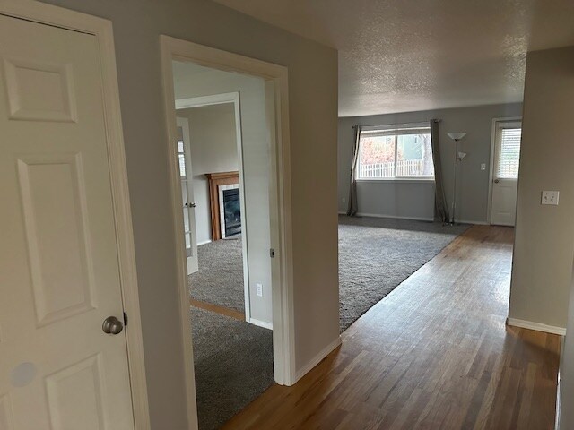 Photo - 61369 Elkhorn St