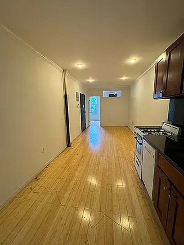 Photo - 289 21st St