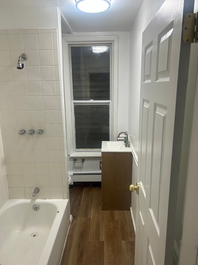 Photo - 134 6th Ave