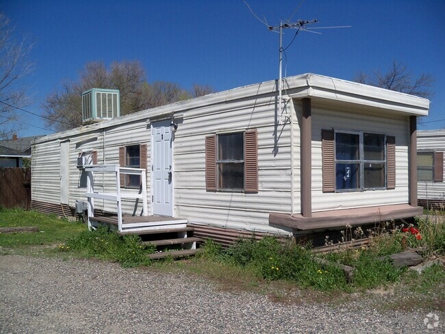 Building Photo - 4130 Arden Ave Rental