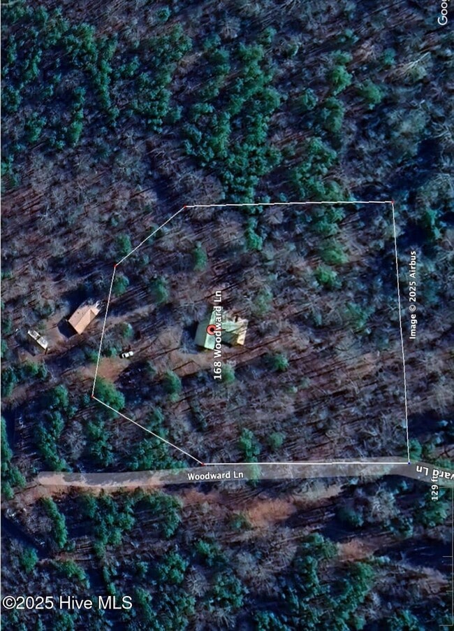 Photo - 168 Woodward Ln