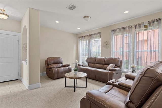 2635 Villa Di Lago Dr
