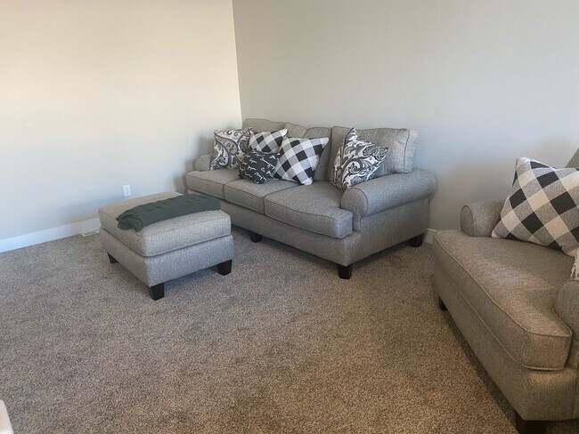 Photo - 1118 S High Ridge Dr