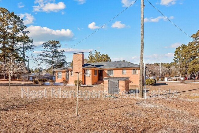 Photo - 554 Snow Hill Rd