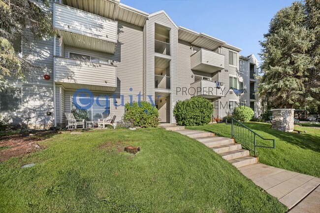 Building Photo - 537 S 900 E