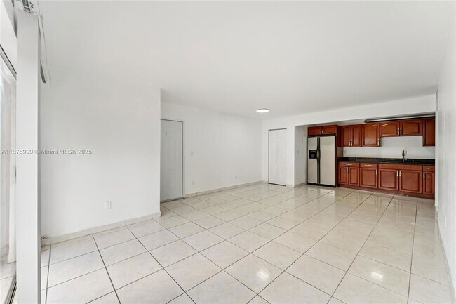 Photo - 4300 NW 79th Ave Unit 1E