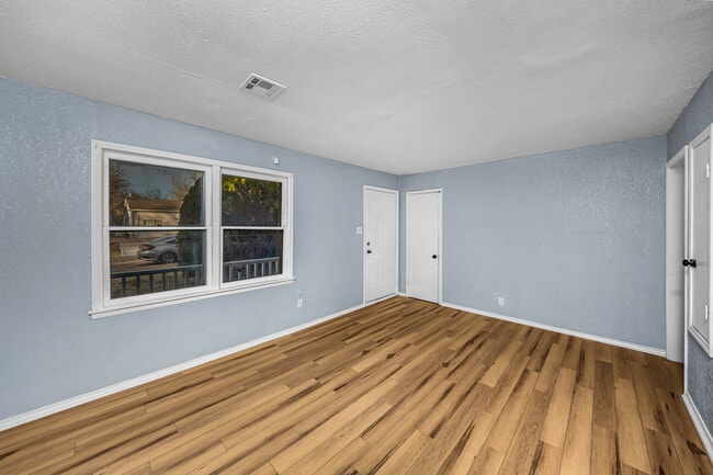 Photo - 2218 NW Pollard Ave