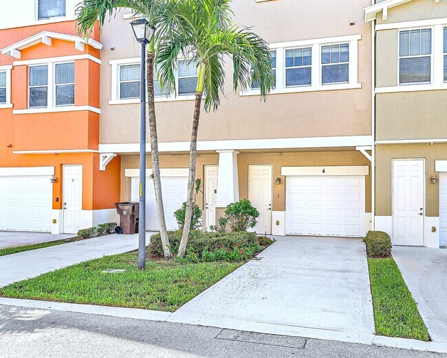 Photo - 770 Millbrae Ct