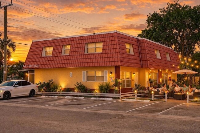 Building Photo - 5415 NW 27th St