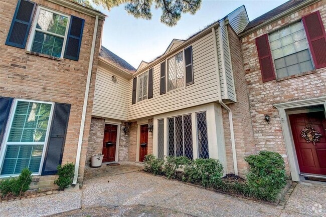 Building Photo - 13168 Trail Hollow Dr Rental